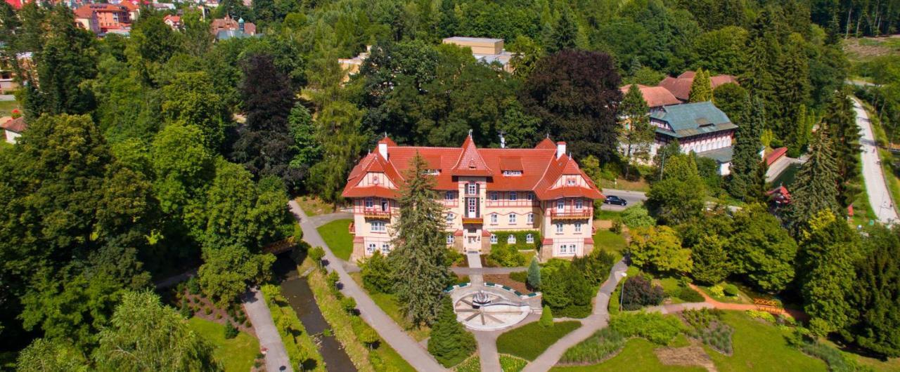 Vila Alice Luhačovice Extérieur photo